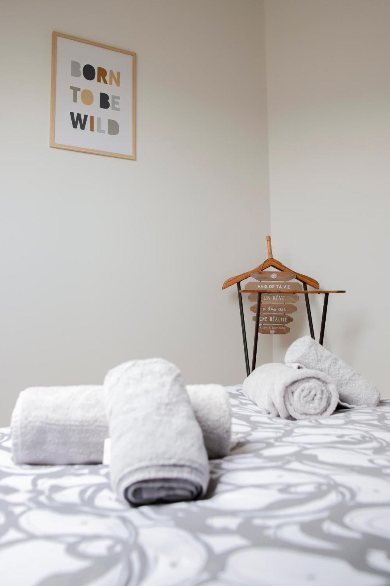 Appartement Entier *Au Pied De La Gare* Juvisy-sur-Orge Luaran gambar