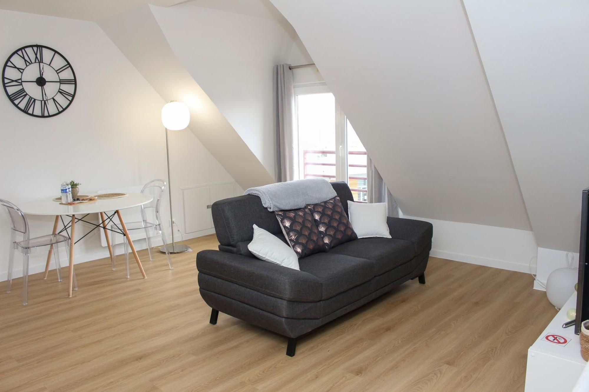 Appartement Entier *Au Pied De La Gare* Juvisy-sur-Orge Luaran gambar