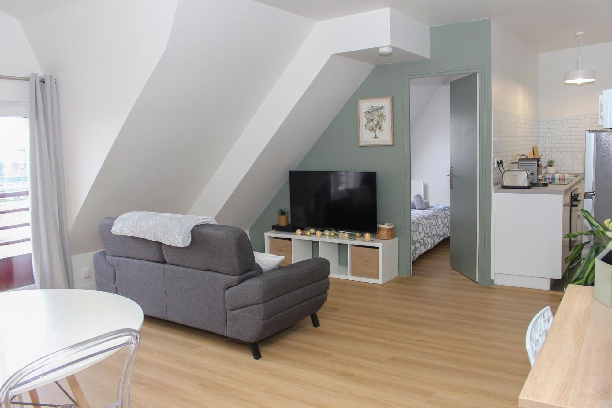 Appartement Entier *Au Pied De La Gare* Juvisy-sur-Orge Luaran gambar